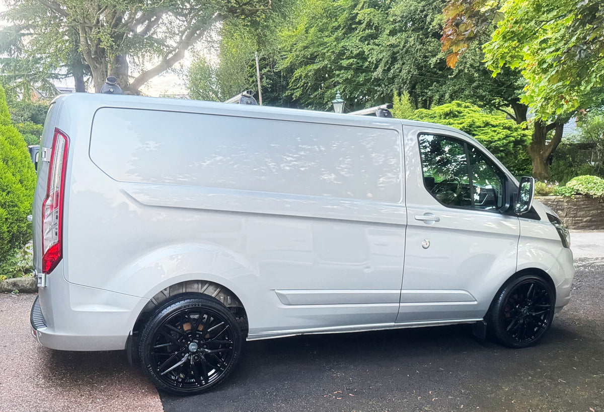 FULL EXTERIOR & INTERIOR DEEP CLEAN *POPULAR